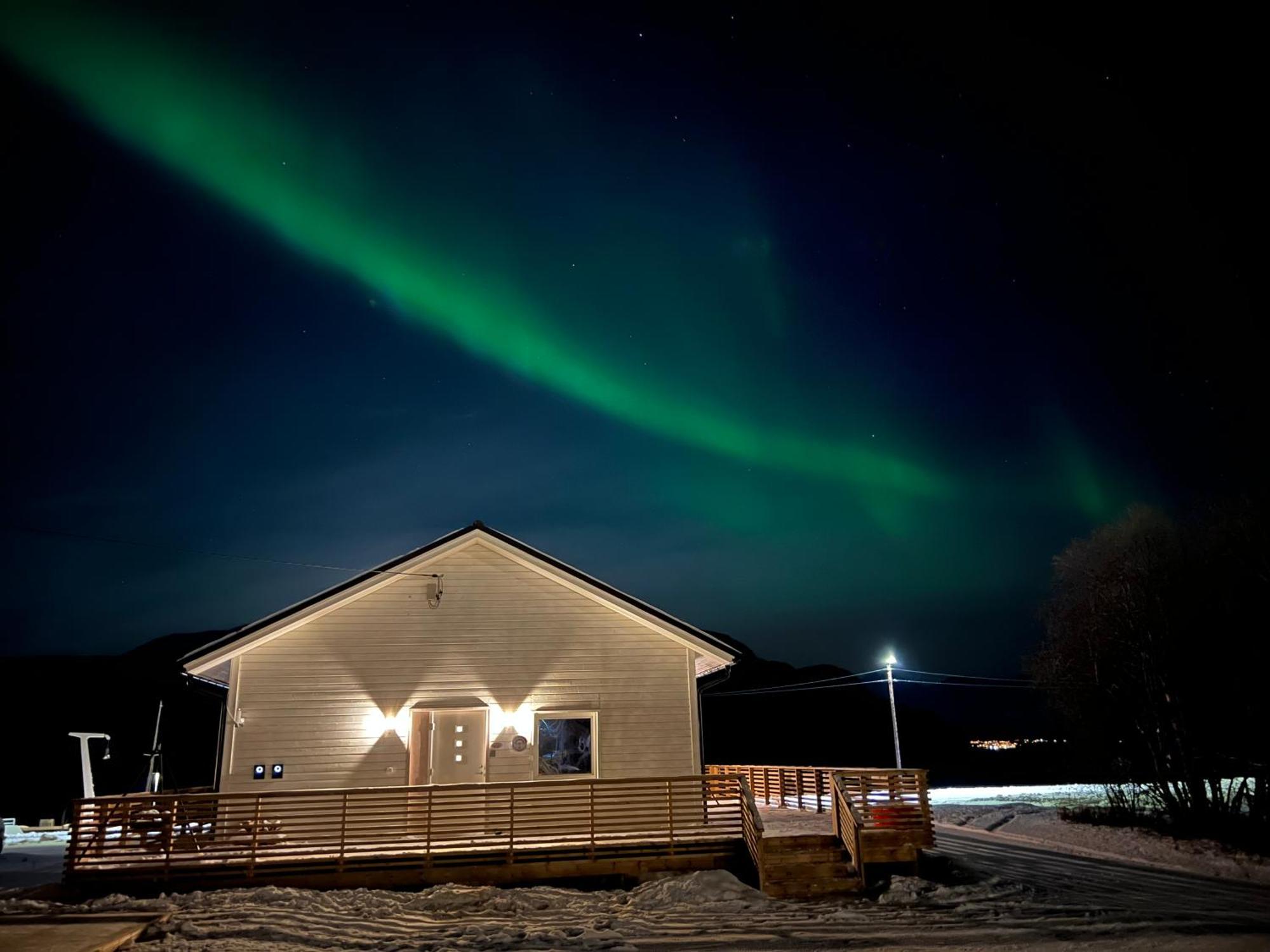 Alpan Apartments, Lyngenfjord Olderdalen Zewnętrze zdjęcie