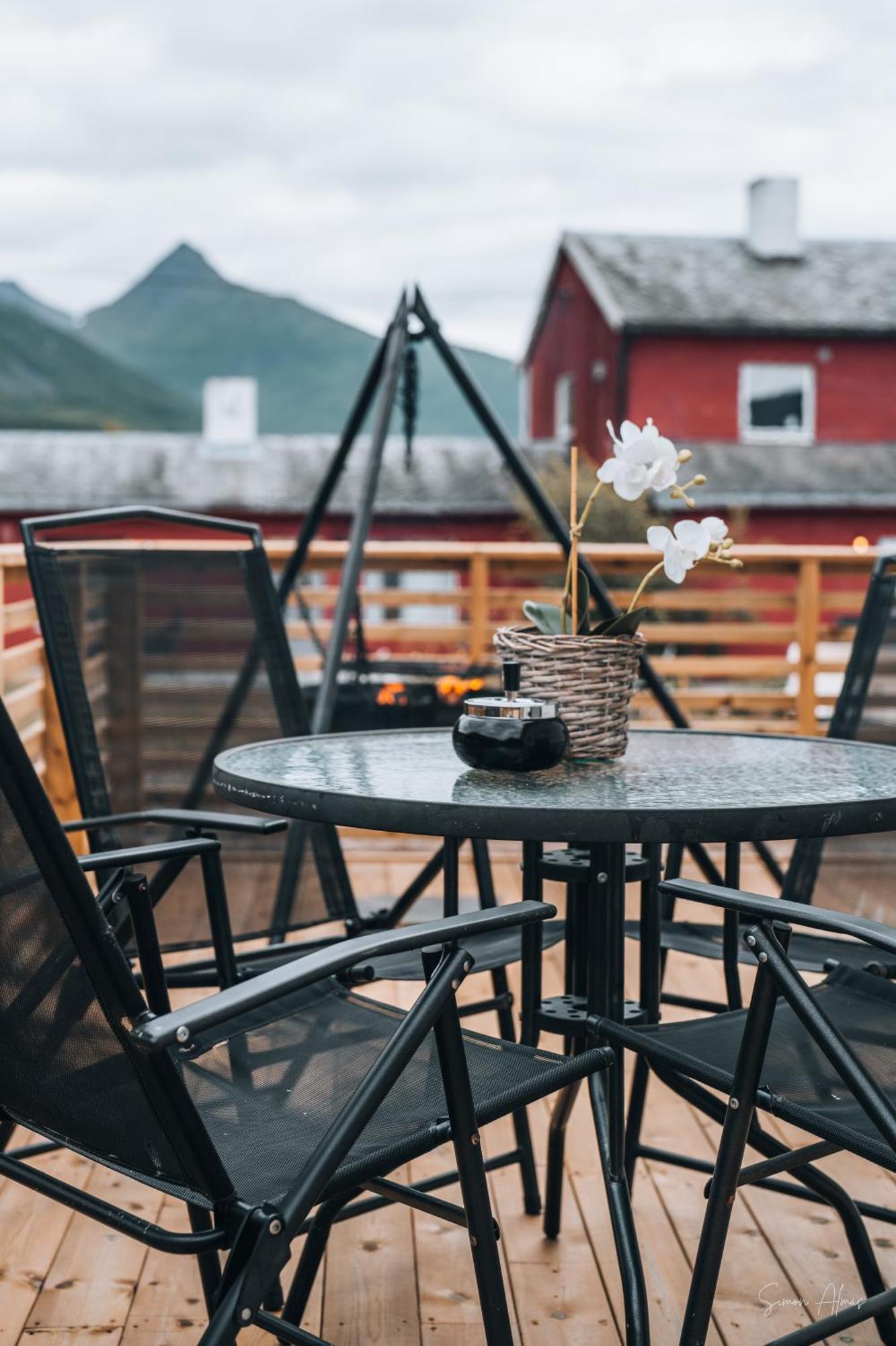 Alpan Apartments, Lyngenfjord Olderdalen Zewnętrze zdjęcie